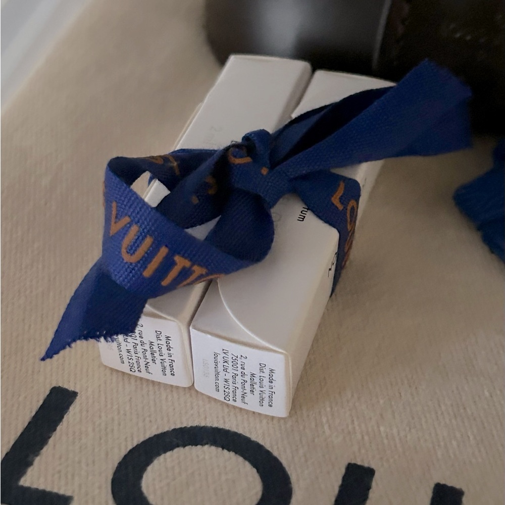 Louis Vuitton Blue Ribbon Gift Wrap